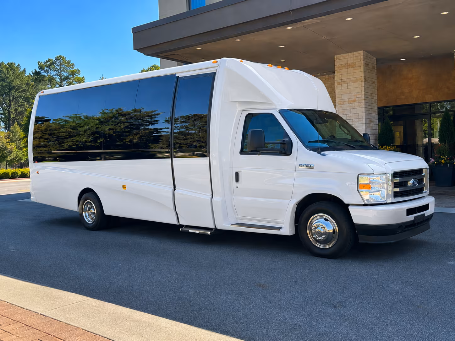 concert shuttle buses for corporate groups and private events in newark