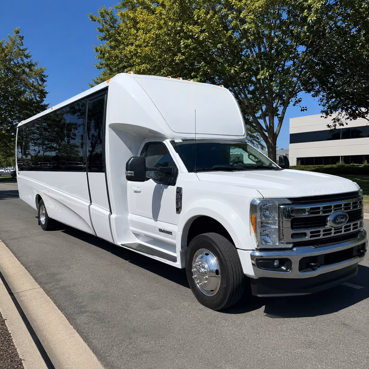 minibus rentals for new jersey winery tours around newark