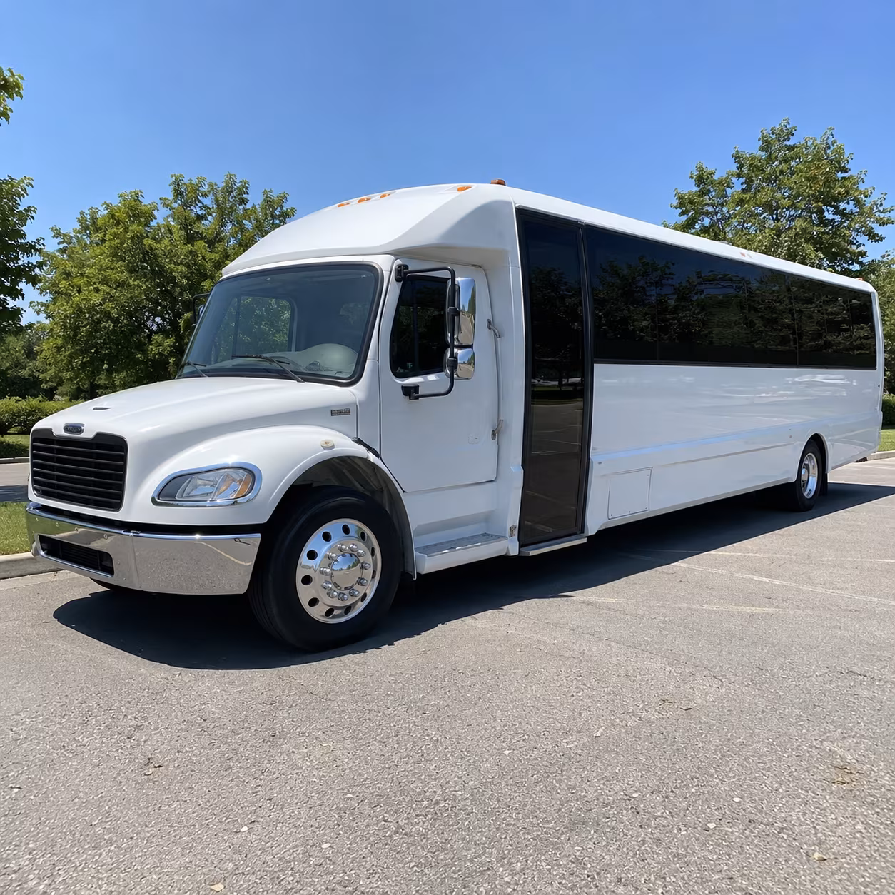 minibus rentals in newark for smaller prom groups and pre prom dinners
