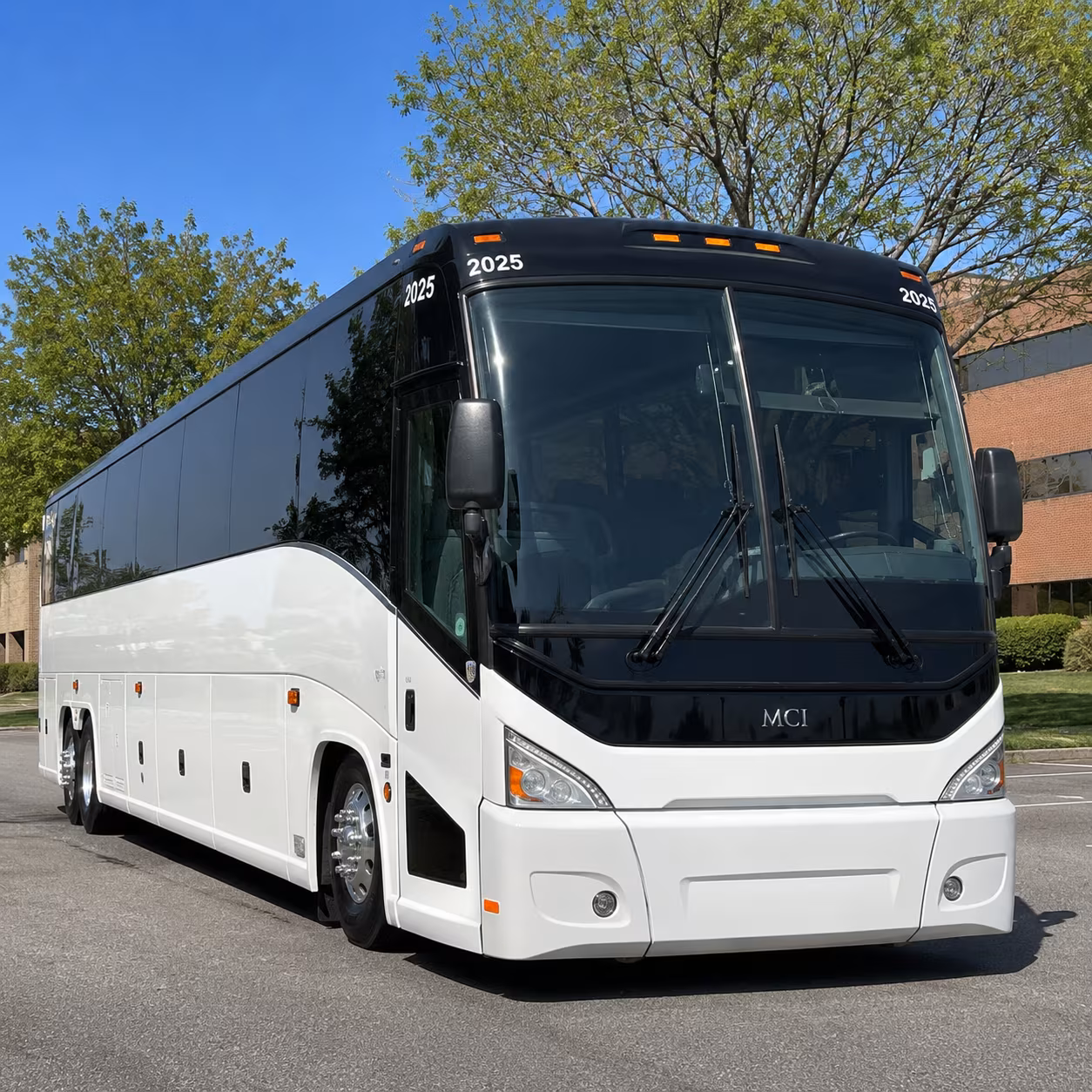 newark liberty international airport ewr charter bus rentals group transfers
