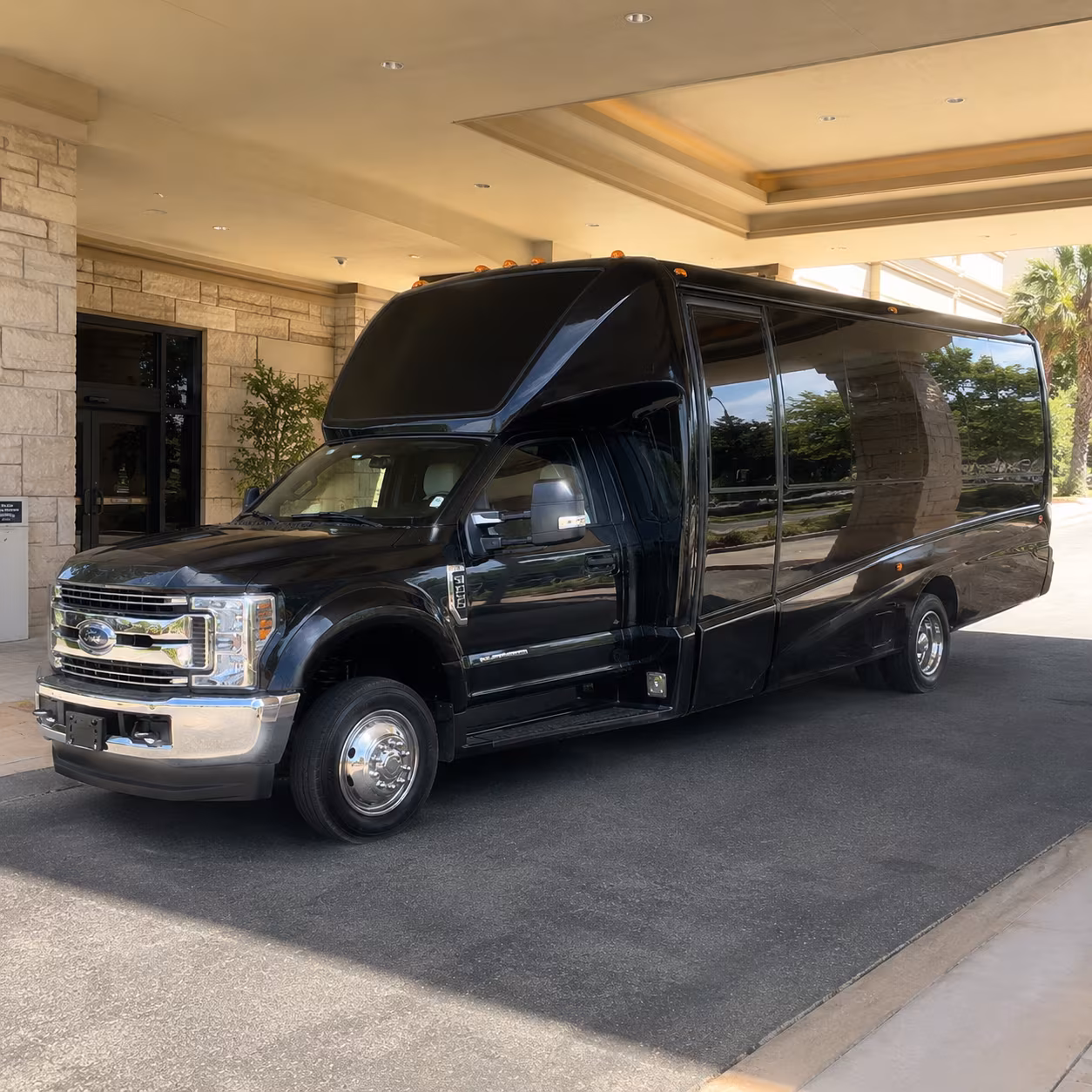 newark prom party bus rental