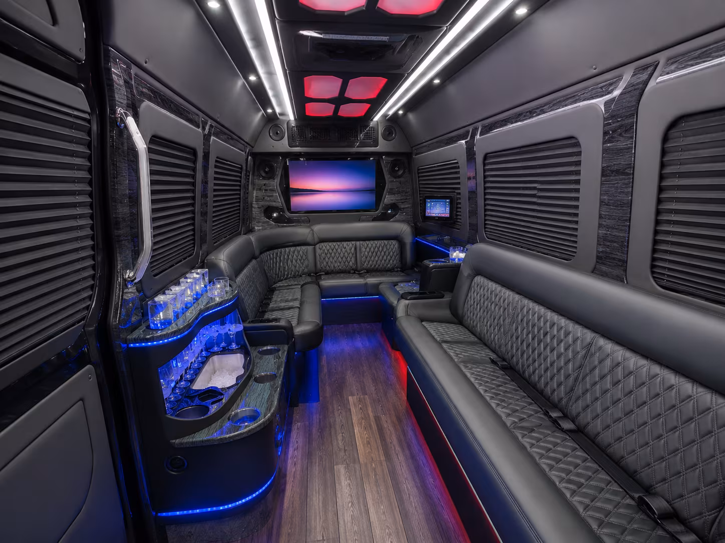 newark sprinter limousine inside