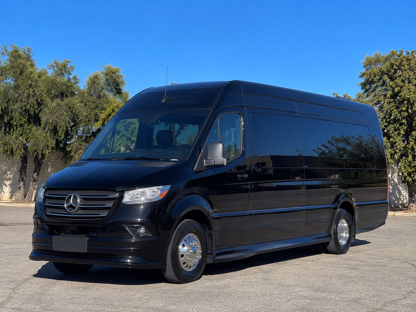 transportation serving newark and nearby cities